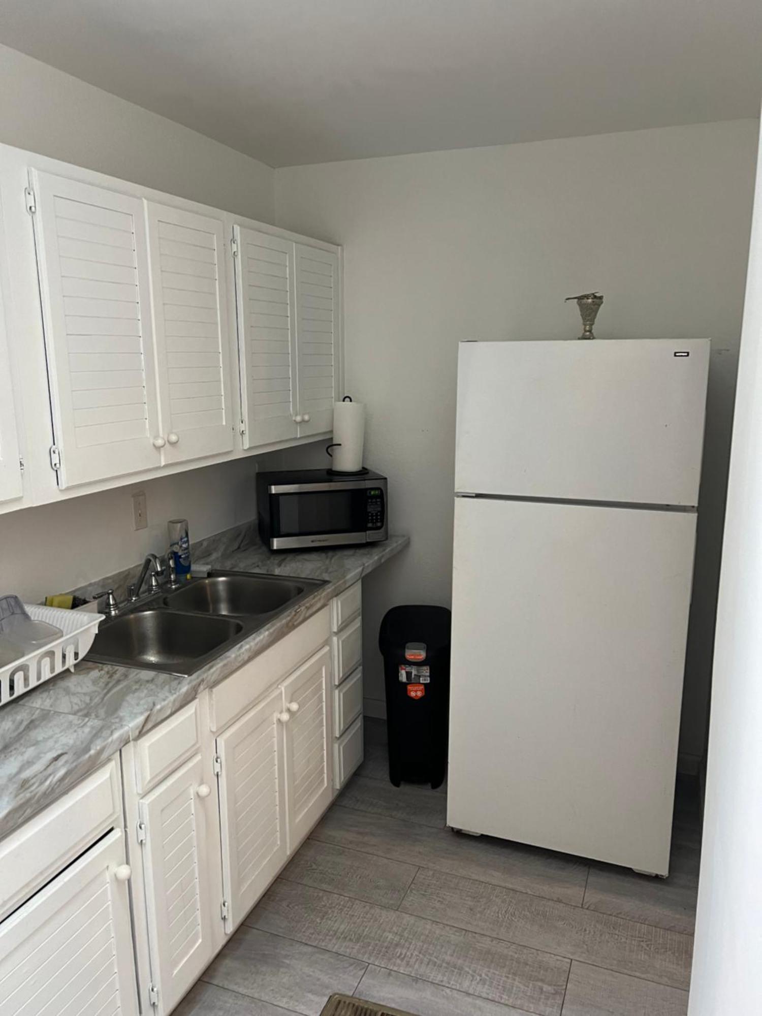Cozy Private Suite 5 Min From Saint Francis Hospital And Woodland Hills Mall Tulsa Exteriér fotografie