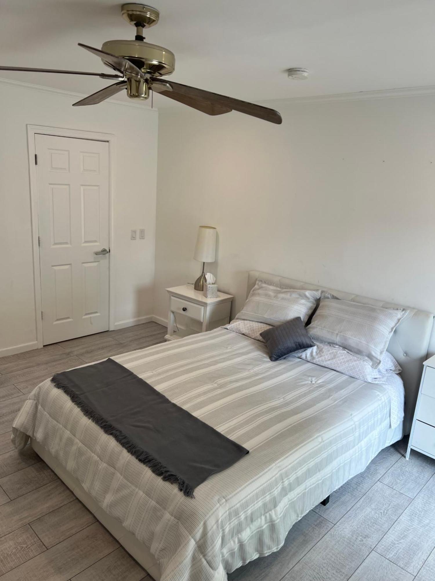 Cozy Private Suite 5 Min From Saint Francis Hospital And Woodland Hills Mall Tulsa Exteriér fotografie